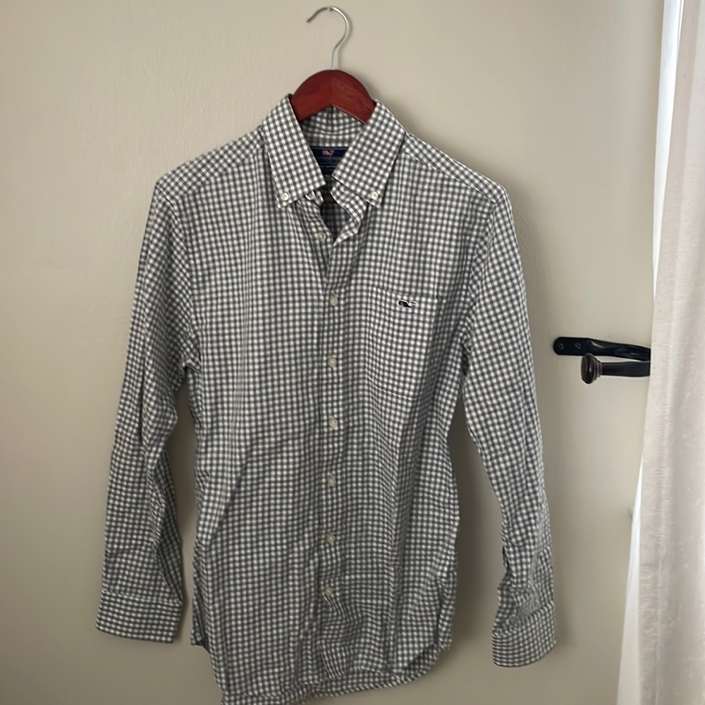 Vineyard vines button down